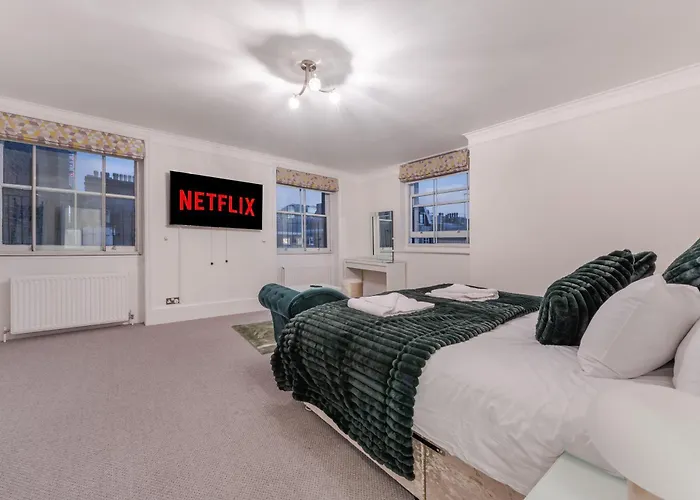 Modern London Luxury 3Bed 3Bathroom Retreat 6Hs