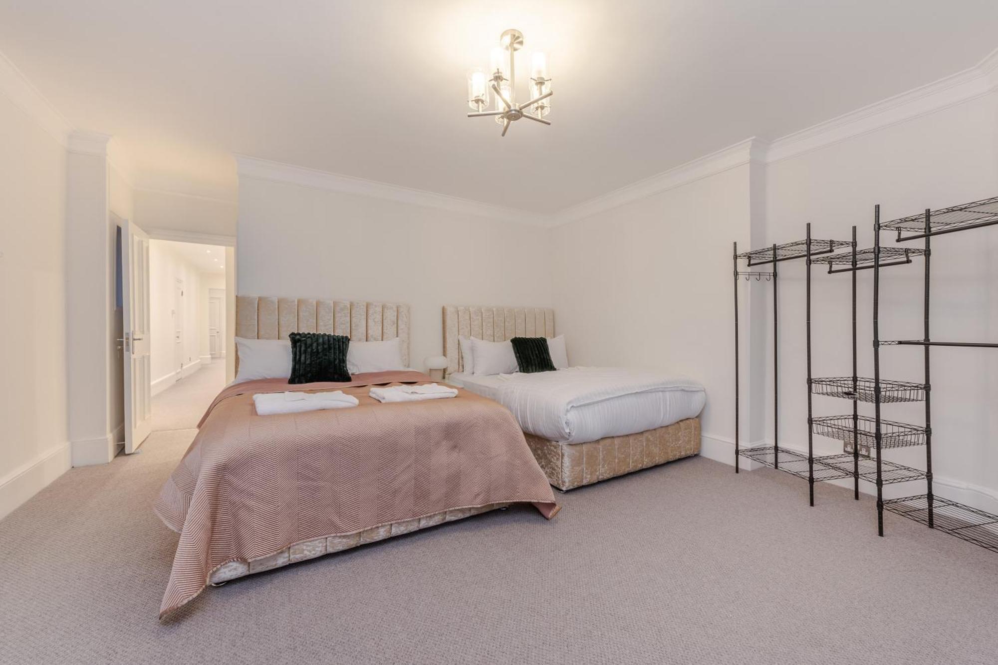 Modern Luxury 3bed 3bathroom Retreat 6hs * Londra